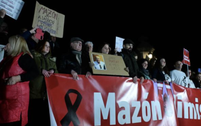 PROTESTAN EN VALENCIA, ESPAÑA, MÀS DE 80 MIL AFECTADOS POR INUNDACIONES DE OCTUBRE